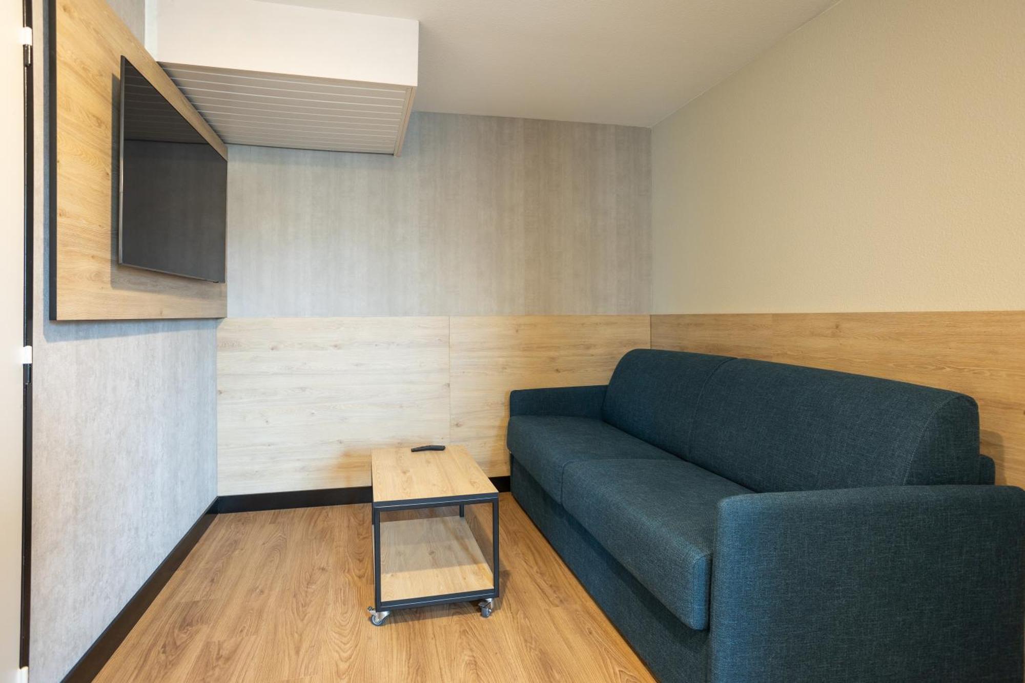 Готель Ibis Angouleme Nord Champniers  Екстер'єр фото