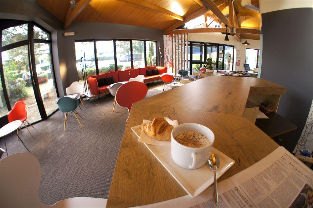 Готель Ibis Angouleme Nord Champniers  Екстер'єр фото